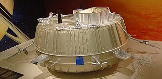 Modelo da sonda Huygens, que pousou em Titã